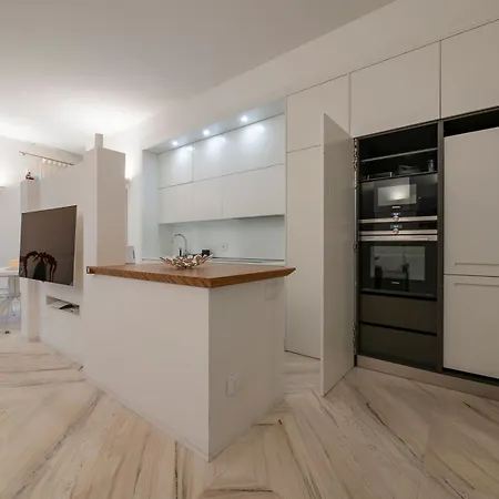 Apartment Youhosty - Duomo